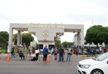 Defesa de Bolsonaro pede autorização para realizar exame na prisão